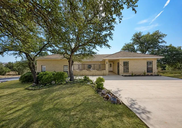 Homes for sale in Horseshoe Bay, TX | 634 Broken Hills Dr, Horseshoe Bay, TX 78657 | MLS# 4709653