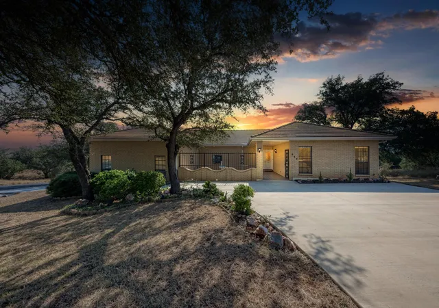 Homes for sale in Horseshoe Bay, TX | 634 Broken Hills Dr, Horseshoe Bay, TX 78657 | MLS# 4709653