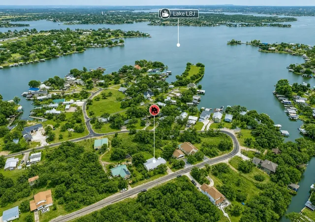 Homes for sale in Sunrise Beach, TX | 125 Winding Wy, Sunrise Beach, TX 78643 | MLS# 1335236