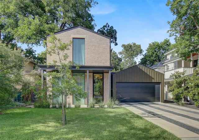 3rd image of 2006 Ford St, Austin, TX 78704 | MLS# 3184370