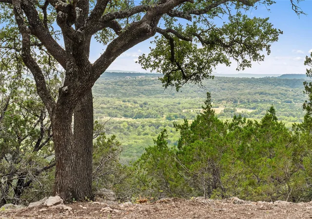 Photo 4 of House for sale at 2263 Cr 341, Marble Falls, TX 78654 | MLS# 8490752 | Listing updated on 2026-06-10