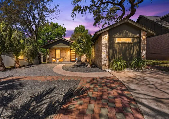 20th image of 805 Nile St, Austin, TX 78702 | MLS# 5453654