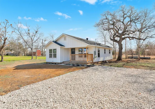 Homes for sale in Liberty Hill, TX | 107 Russell St, Liberty Hill, TX 78642 | MLS# 3785329