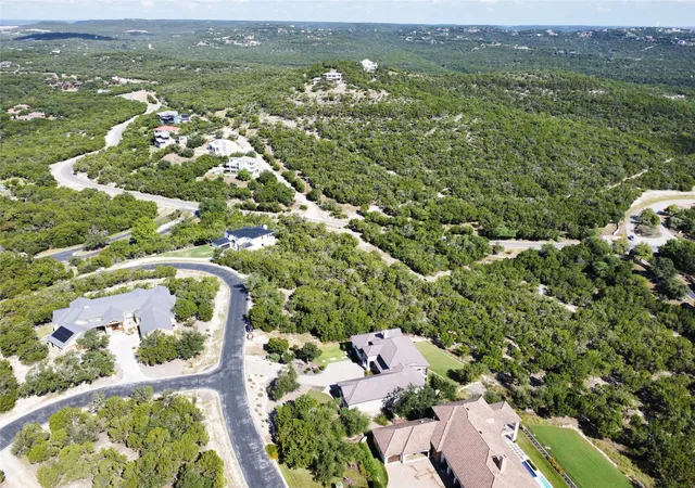 3rd image of 7206 Flagship Park Dr, Jonestown, TX 78645 | MLS# 3812379