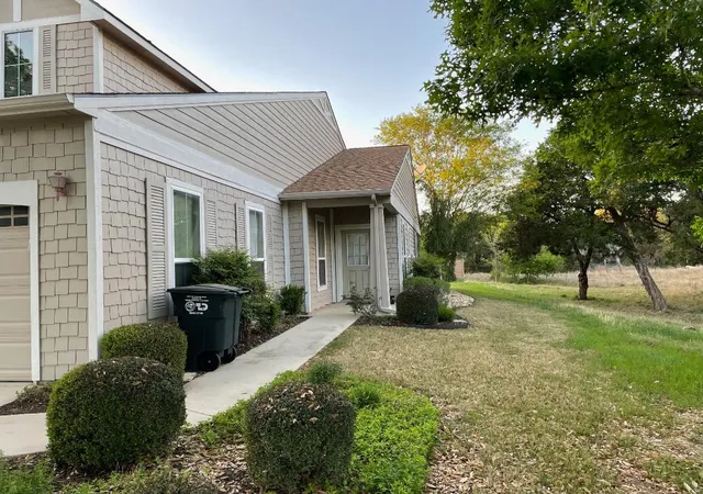 Homes for sale in Georgetown, TX | 319 Essex Ln, Georgetown, TX 78633 | MLS# 9768099