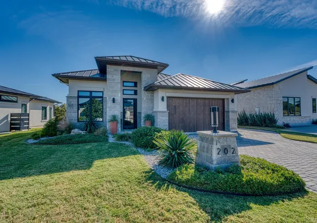 1st image of 202 Azalea Loop, Horseshoe Bay, TX 78657 | MLS# 9761571