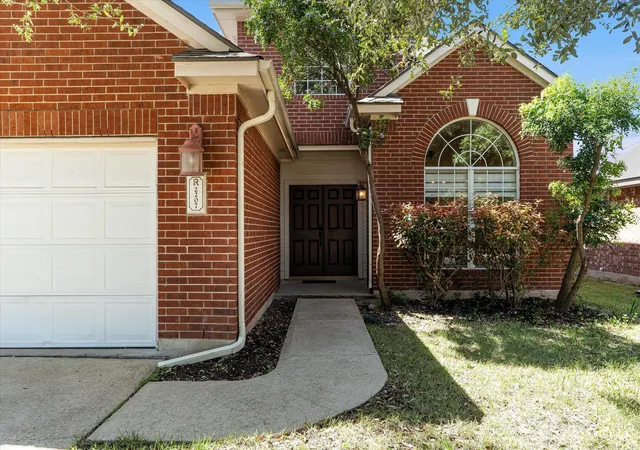3rd image of 2207 Clover Ridge Dr, Cedar Park, TX 78613 | MLS# 9839907