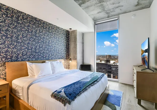 3rd image of 48 East Ave #1711, Austin, TX 78701 | MLS# 9028559