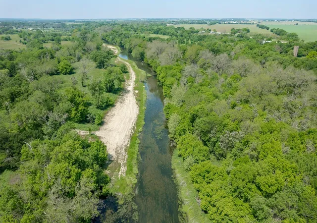 2nd image of 194 Gabriel Meadows Dr, Hutto, TX 78634 | MLS# 4407778