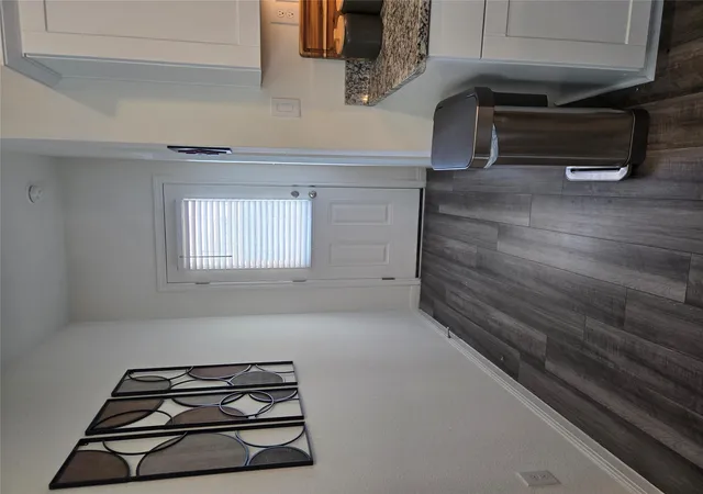 5th image of 107 Gray Fox Loop, Hutto, TX 78634 | MLS# 7677120
