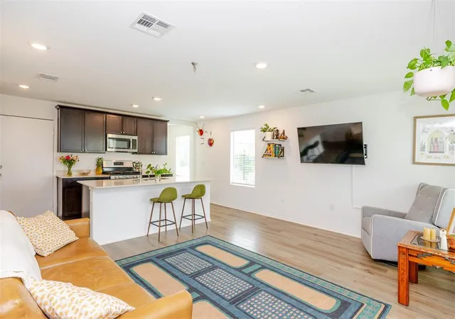 Photo 3 of Townhouse for sale at 7224 Dancing Wind Ln, Del Valle, TX 78617 | MLS# 1178758 | Listing updated on 2026-08-08