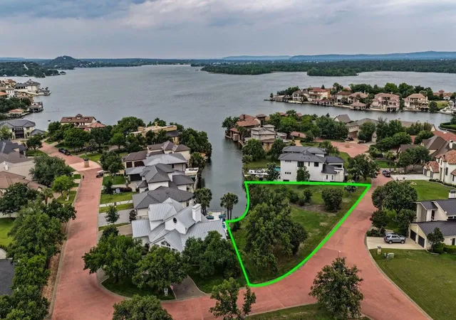 Photo 1 of Land for sale at 67 Applehead Is Dr, Horseshoe Bay, TX 78657 | MLS# 3527691 | Listing updated on 2026-09-12