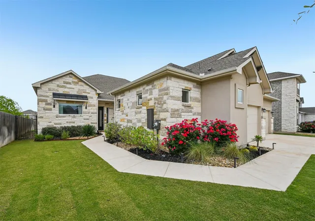 1st image of 208 Great Lawn Bnd, Liberty Hill, TX 78642 | MLS# 3887550