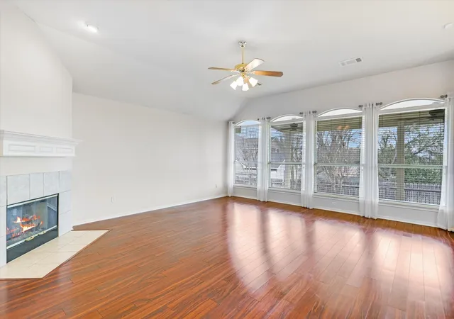 Photo 2 of Single family home for sale at 802 Sykes Ct, Pflugerville, TX 78660 | MLS# 2271918 | Listing updated on 2026-09-24