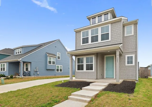 Photo 3 of Single family home for sale at 303 Elm Branch Trl, Taylor, TX 76574 | MLS# 6475977 | Listing updated on 2026-09-18