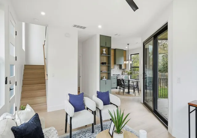 Photo 1 of Single family home for sale at 300 Lightsey Rd #2, Austin, TX 78704 | MLS# 3239673 | Listing updated on 2026-10-30