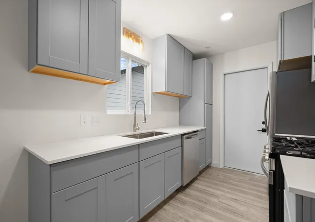 Photo 3 of Single family home for sale at 2100 Deadwood Dr, Austin, TX 78744 | MLS# 2745071 | Listing updated on 2026-09-17