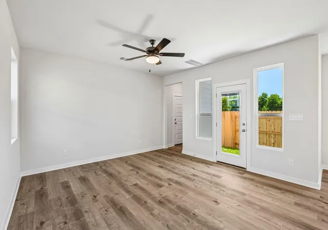 Photo 4 of Single family home for sale at 2207 Oscar Eli Pl, Round Rock, TX 78665 | MLS# 2659670 | Listing updated on 2026-08-19