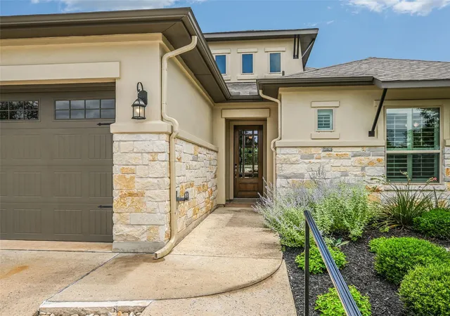 3rd image of 119 Loysoya St, Bastrop, TX 78602 | MLS# 4977600