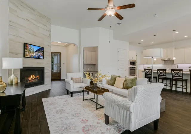 1st image of 119 Loysoya St, Bastrop, TX 78602 | MLS# 4977600