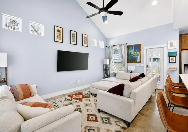 2nd image of 4917 Sunset Trl #A, Austin, TX 78745 | MLS# 5244651