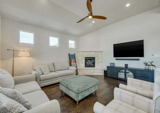 4th image of 3300 Venezia Vw, Leander, TX 78641 | MLS# 9088782