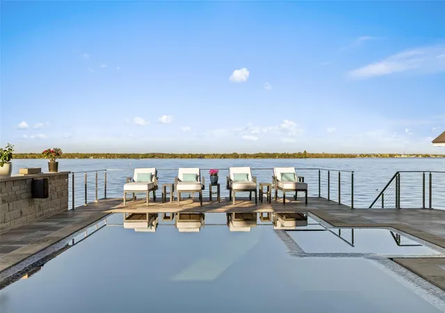 1st image of 402 Lighthouse Dr, Horseshoe Bay, TX 78657 | MLS# 9735758
