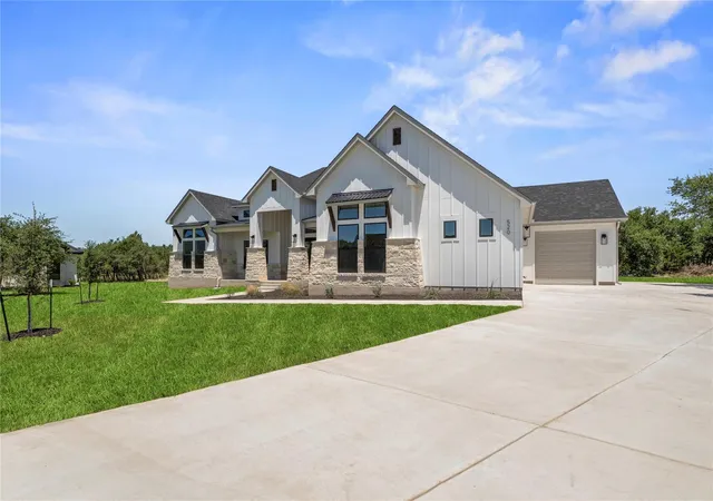 Photo 1 of Single family home for sale at 520 Vale Pond Spur, Georgetown, TX 78633 | MLS# 7824060 | Listing updated on 2026-10-06