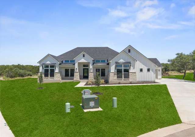 Photo 3 of Single family home for sale at 520 Vale Pond Spur, Georgetown, TX 78633 | MLS# 7824060 | Listing updated on 2026-10-06