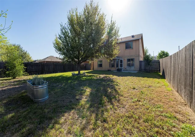5th image of 1576 Twin Cv, Kyle, TX 78640 | MLS# 4901625