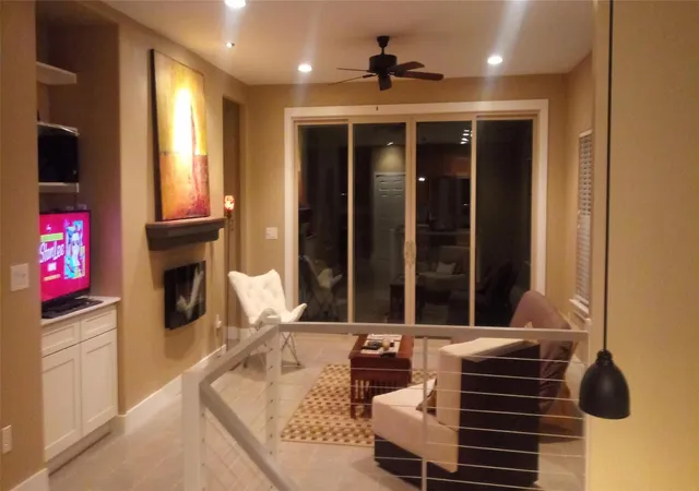 Photo 3 of Single family home for sale at 204 Mountain Home Rd, Horseshoe Bay, TX 78657 | MLS# 3136332 | Listing updated on 2026-09-30
