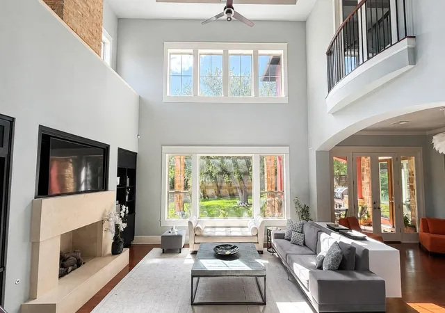 1st image of 816 Stonewall Ridge Ln, Austin, TX 78746 | MLS# 8804008