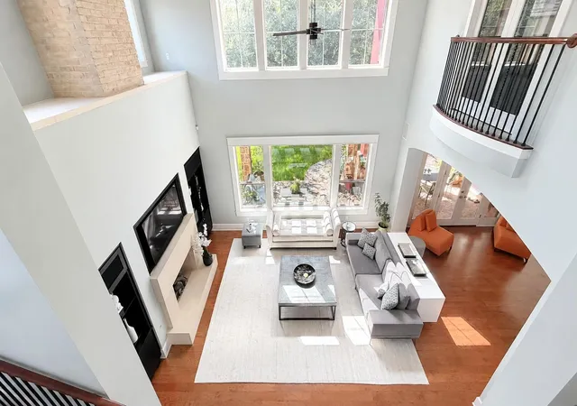 2nd image of 816 Stonewall Ridge Ln, Austin, TX 78746 | MLS# 8804008