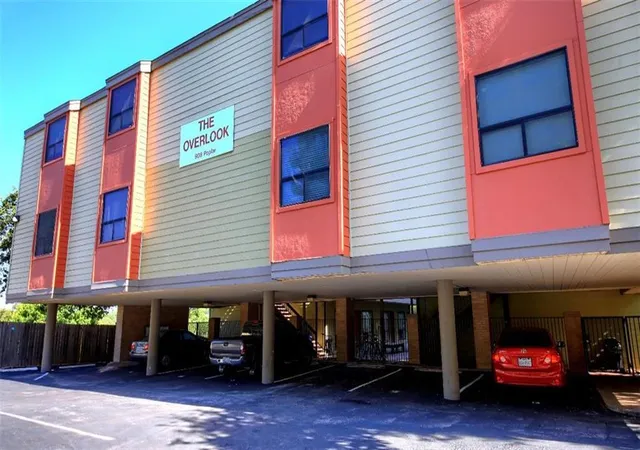1st image of 908 Poplar St #203, Austin, TX 78705 | MLS# 1140167