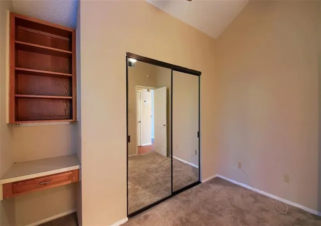 5th image of 908 Poplar St #203, Austin, TX 78705 | MLS# 1140167