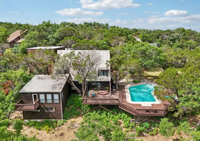 1st image of 1002 Jousting Pl, Austin, TX 78746 | MLS# 1131018