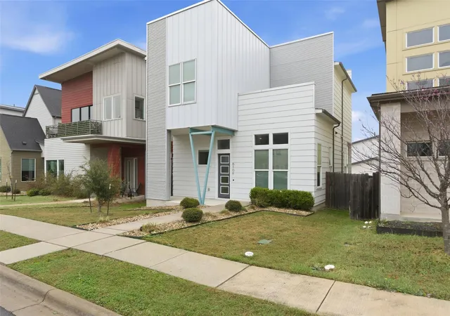 Photo 2 of Single family home for sale at 6104 Florencia Ln, Austin, TX 78724 | MLS# 4403421 | Listing updated on 2026-08-14
