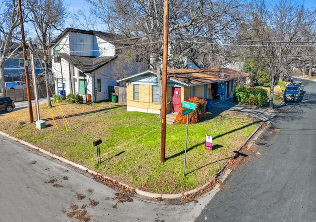 4th image of 300 Irma, Austin, TX 78752 | MLS# 9052934