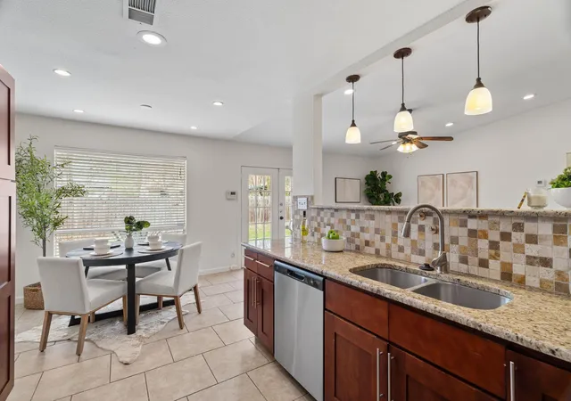 5th image of 2604 Cockburn Dr, Austin, TX 78745 | MLS# 2454718
