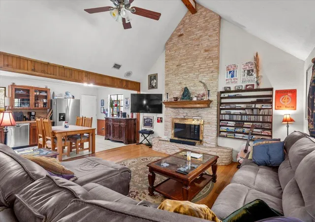 4th image of 200 Little Barton Dr, Dripping Springs, TX 78620 | MLS# 3777363