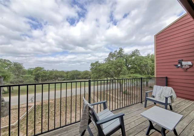 Photo 1 of Townhouse for sale at 549 Demarett Dr, Lago Vista, TX 78645 | MLS# 4054152 | Listing updated on 2026-09-25