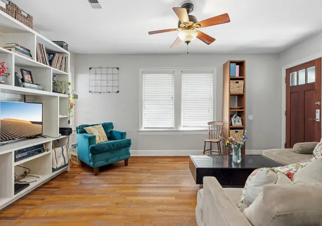 33rd image of 1910 Kinney Ave, Austin, TX 78704 | MLS# 5596628