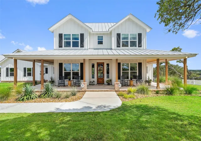 Photo 3 of House for sale at 2454 Mckinney Loop, Blanco, TX 78606 | MLS# 9812166 | Listing updated on 2026-07-15