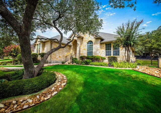 5th image of 861 Santa Cruz Ln, New Braunfels, TX 78132 | MLS# 9520654
