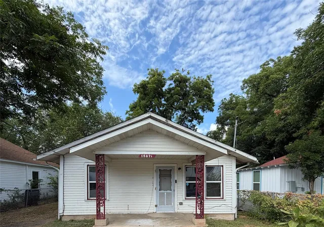 1st image of 1507 1/2 Holly St, Austin, TX 78702 | MLS# 5779707