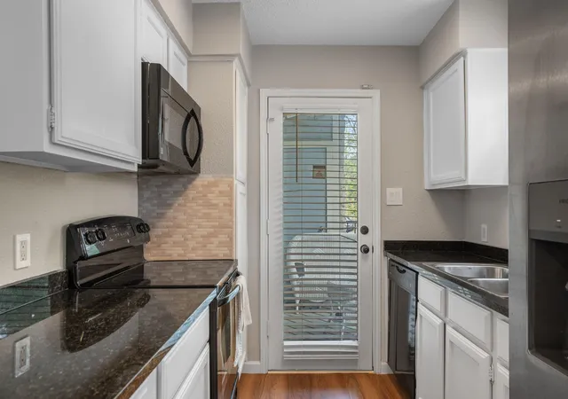 5th image of 3111 Tom Grn St, Austin, TX 78705