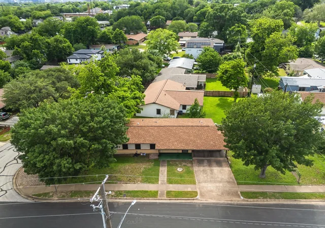 4th image of 2000 Cedar Ave, Austin, TX 78722 | MLS# 6253984