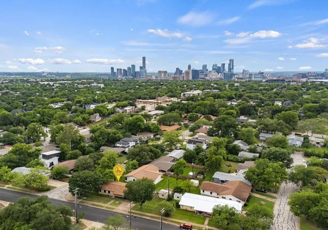 5th image of 2000 Cedar Ave, Austin, TX 78722 | MLS# 6253984