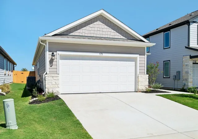Photo 3 of Sale Pending at 171 Tolo Dr, Elgin, TX 78621 | MLS# 9663422 | Listing updated on 2026-10-28