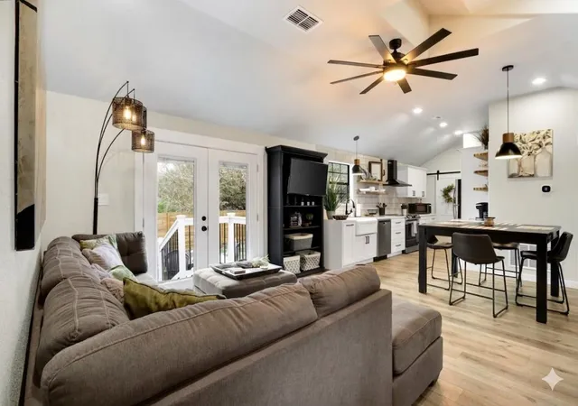 3rd image of 106 Chapparal Cir, Wimberley, TX 78676 | MLS# 9253376